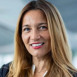 Dª Susana Solís